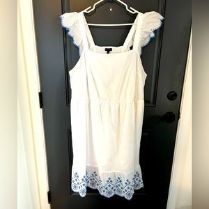 Lane Bryant White Summer Sun Dress with Blue Accents  24